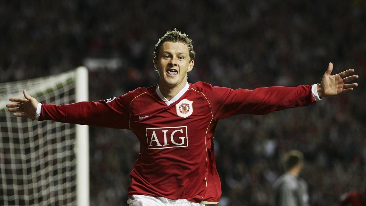 Ole Gunnar Solksjaer celebrating scoring a goal for Manchester United