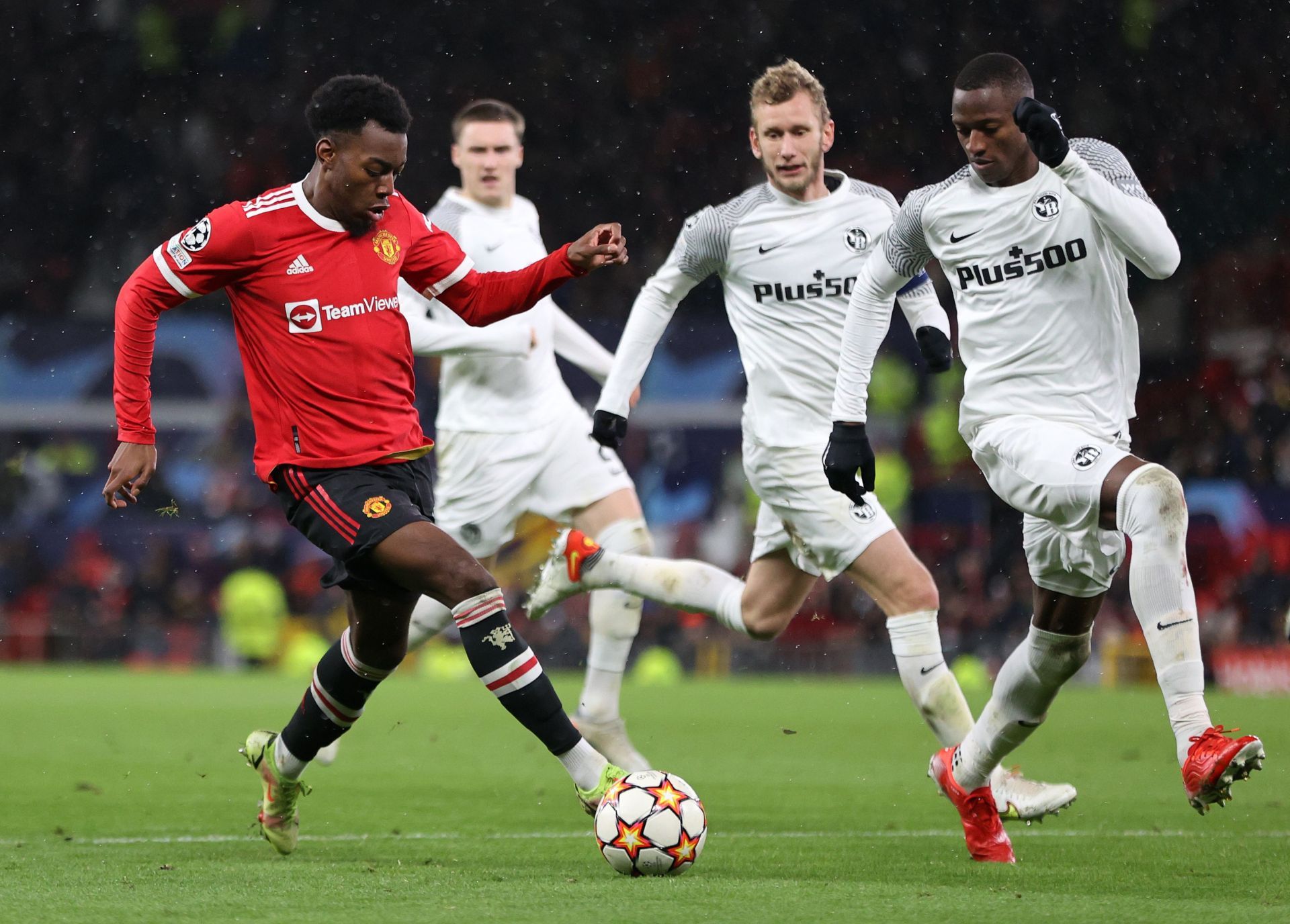 Manchester United v BSC Young Boys: Group F - UEFA Champions League