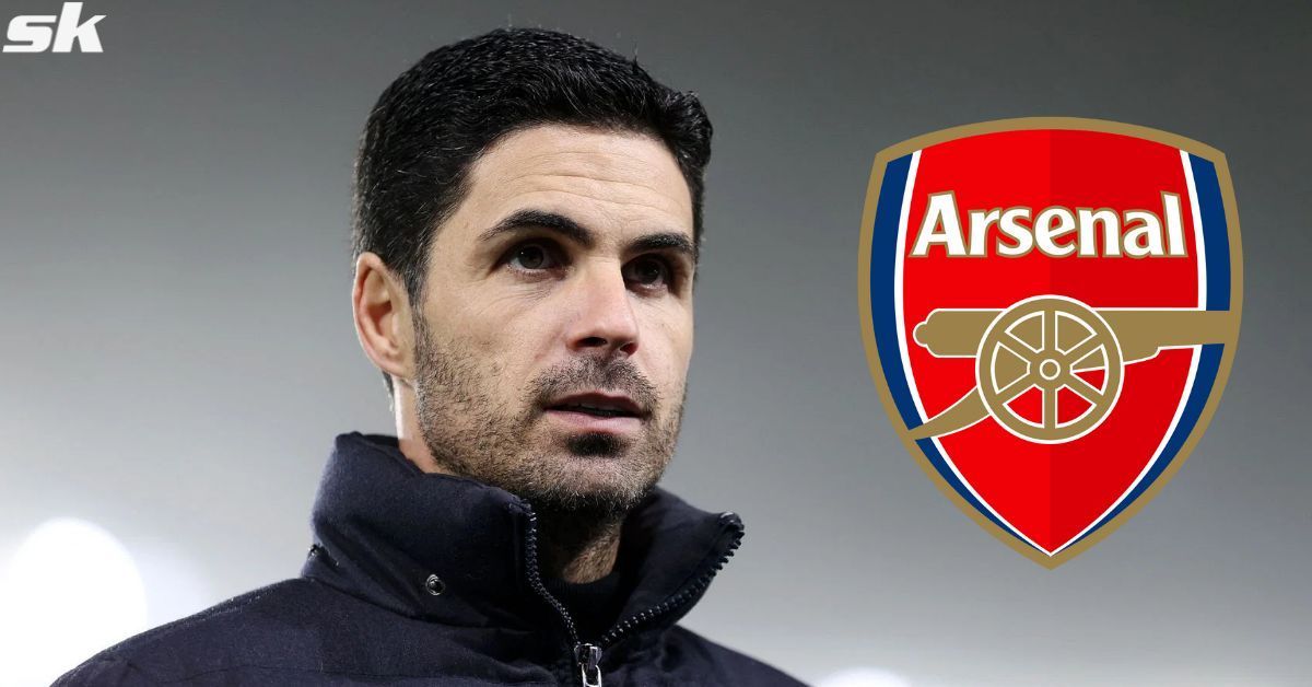 Arsenal manager Mikel Arteta looks on.