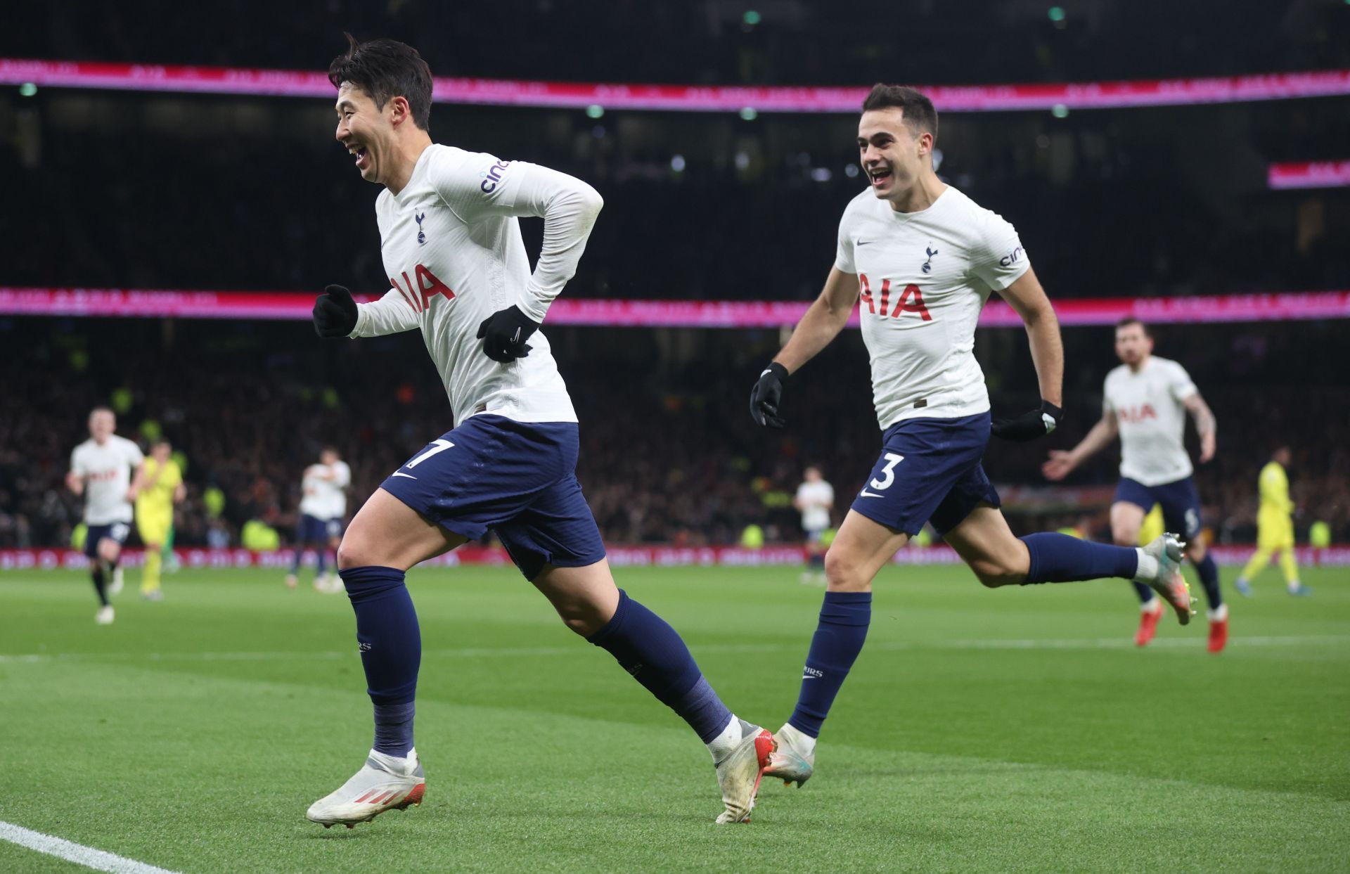 Tottenham Hotspur v Brentford - Premier League