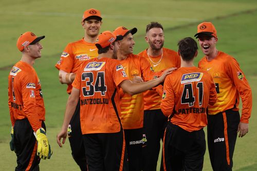 BBL - Perth Scorchers v Brisbane Heat