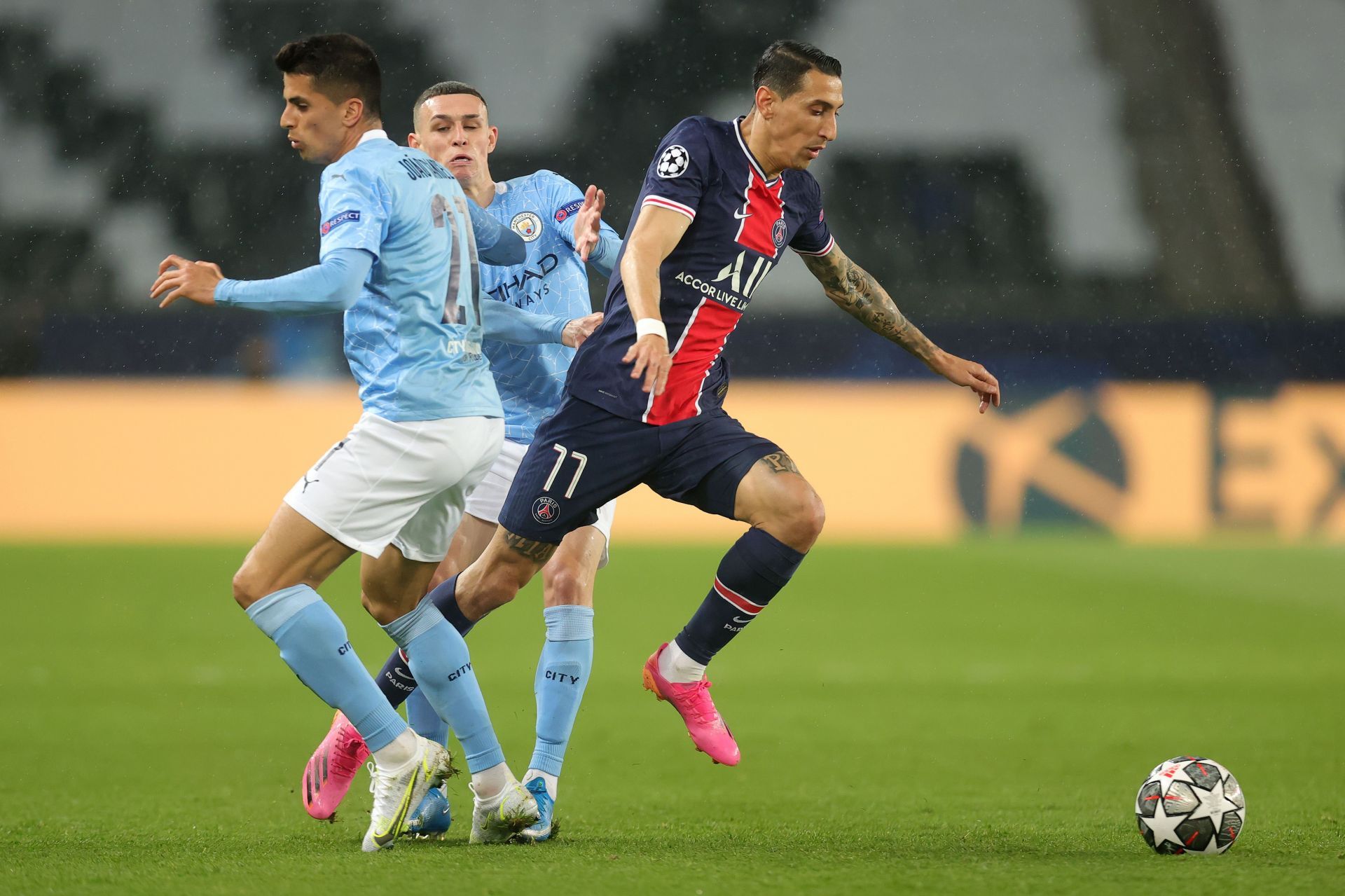 Paris Saint-Germain v Manchester City - UEFA Champions League semi-final: Leg One