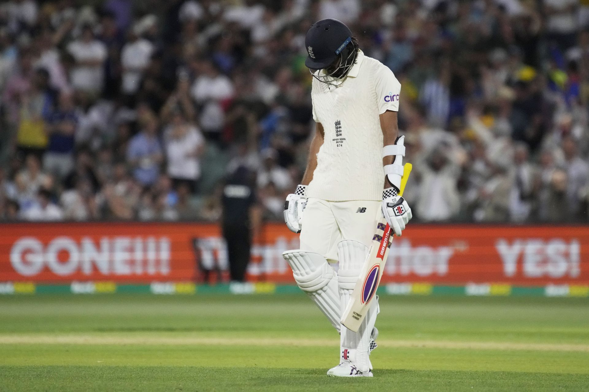 Australia v England - 2nd Test: Day 2