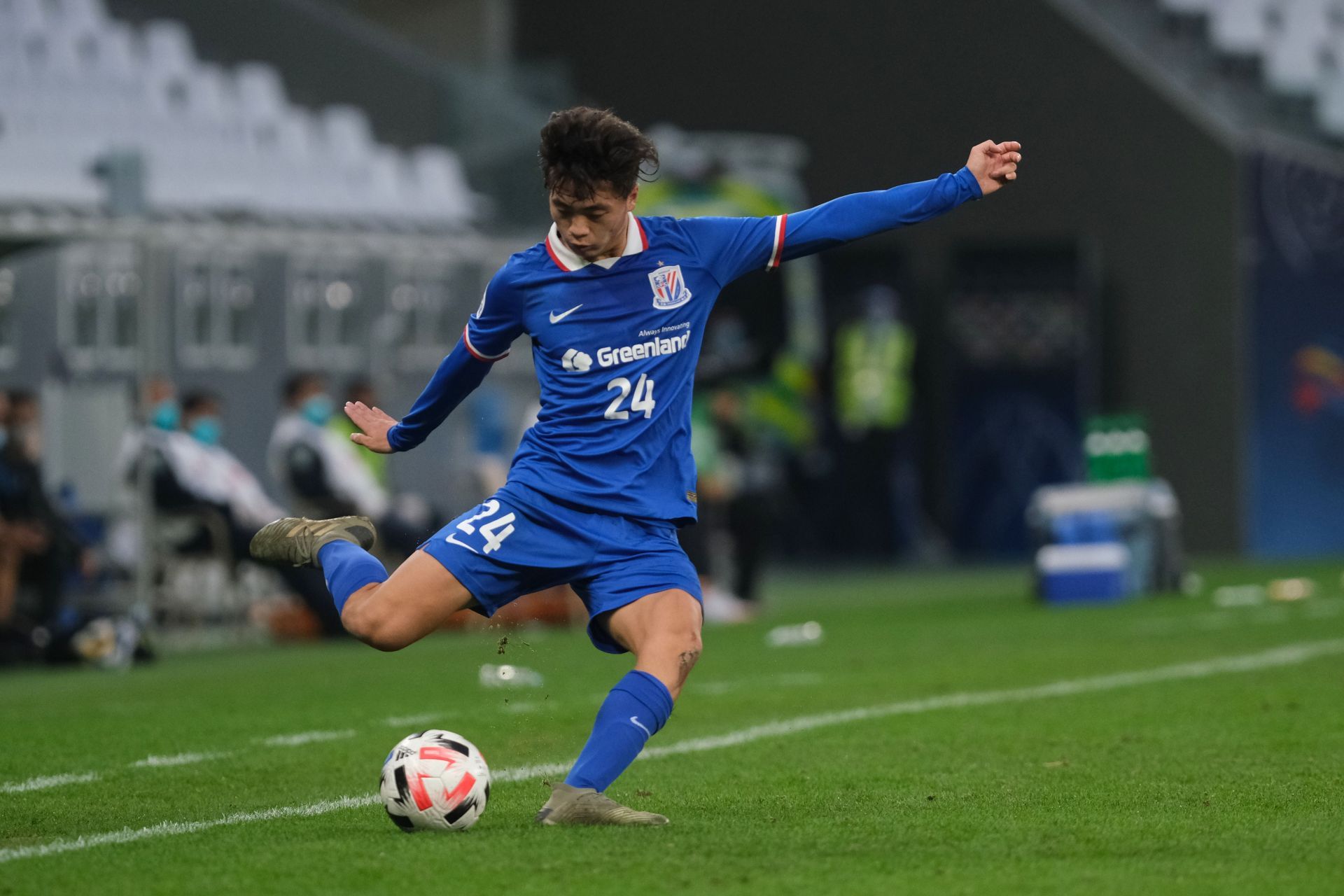 Shanghai Shenhua will square off against Henan Sonsgshan Longmen in the CSL on Tuesday