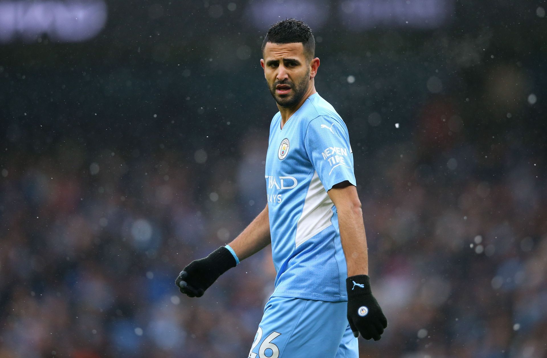 Riyad Mahrez in action for Manchester City.