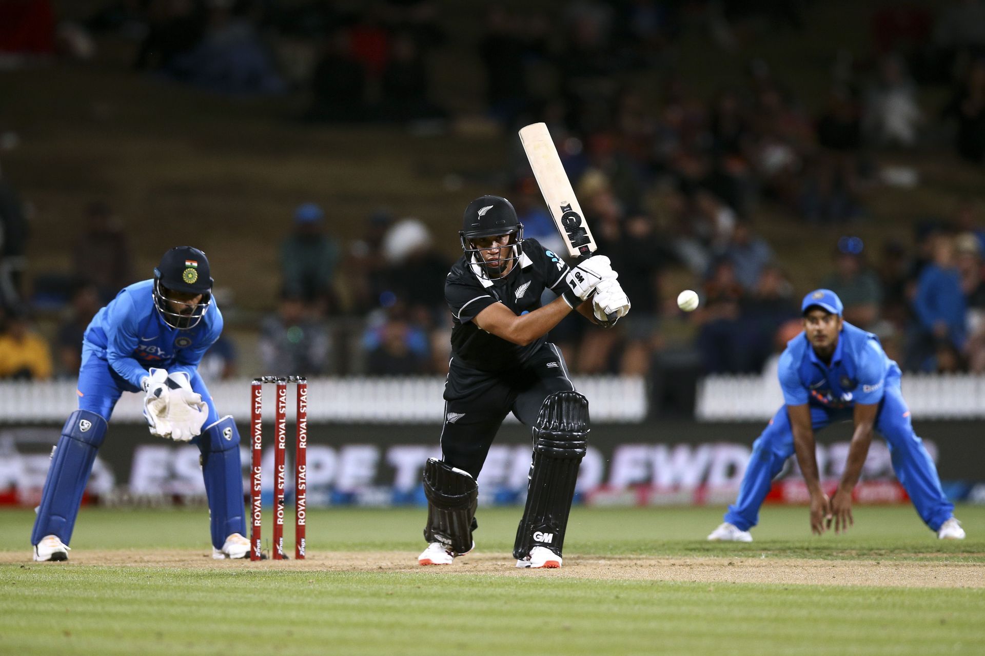 Ross Taylor anchored New Zealand&#039;s chase brilliantly against India in Hamilton.