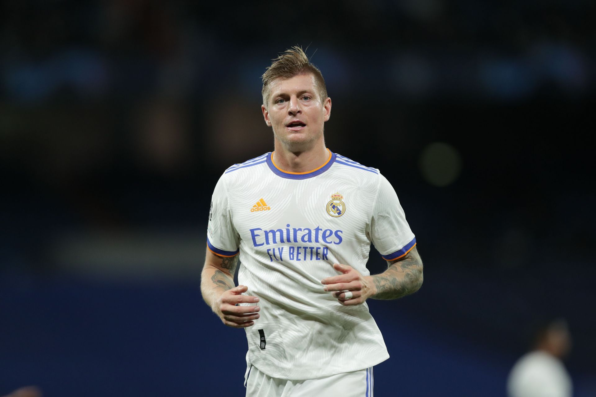 Toni Kroos ranks first in average passes per game for Real Madrid this season.