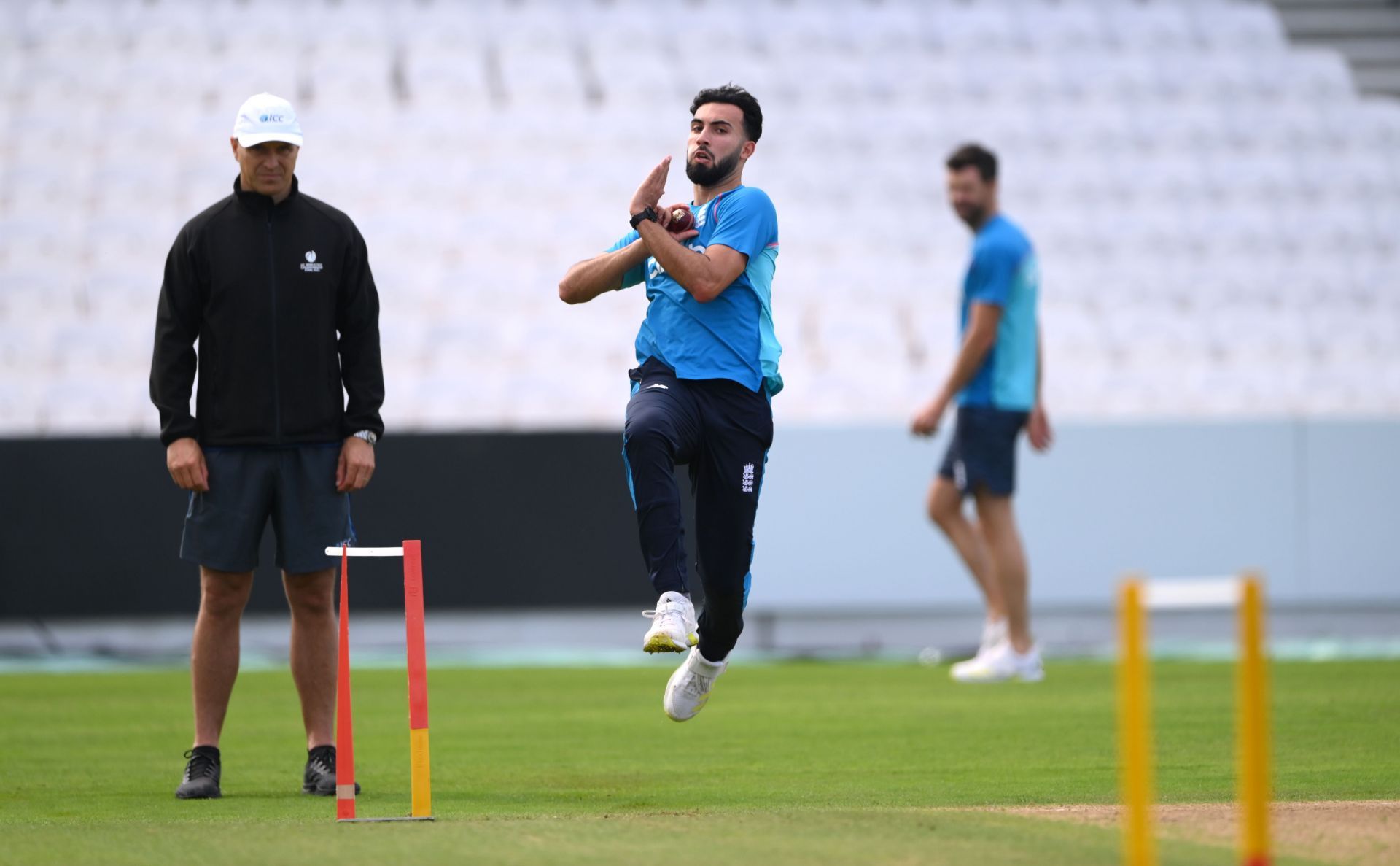 Saqib Mahmood during england nets session