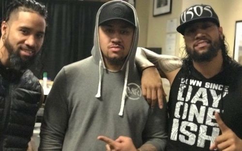 Solo Sikoa with his brothers Jey and Jimmy Uso.