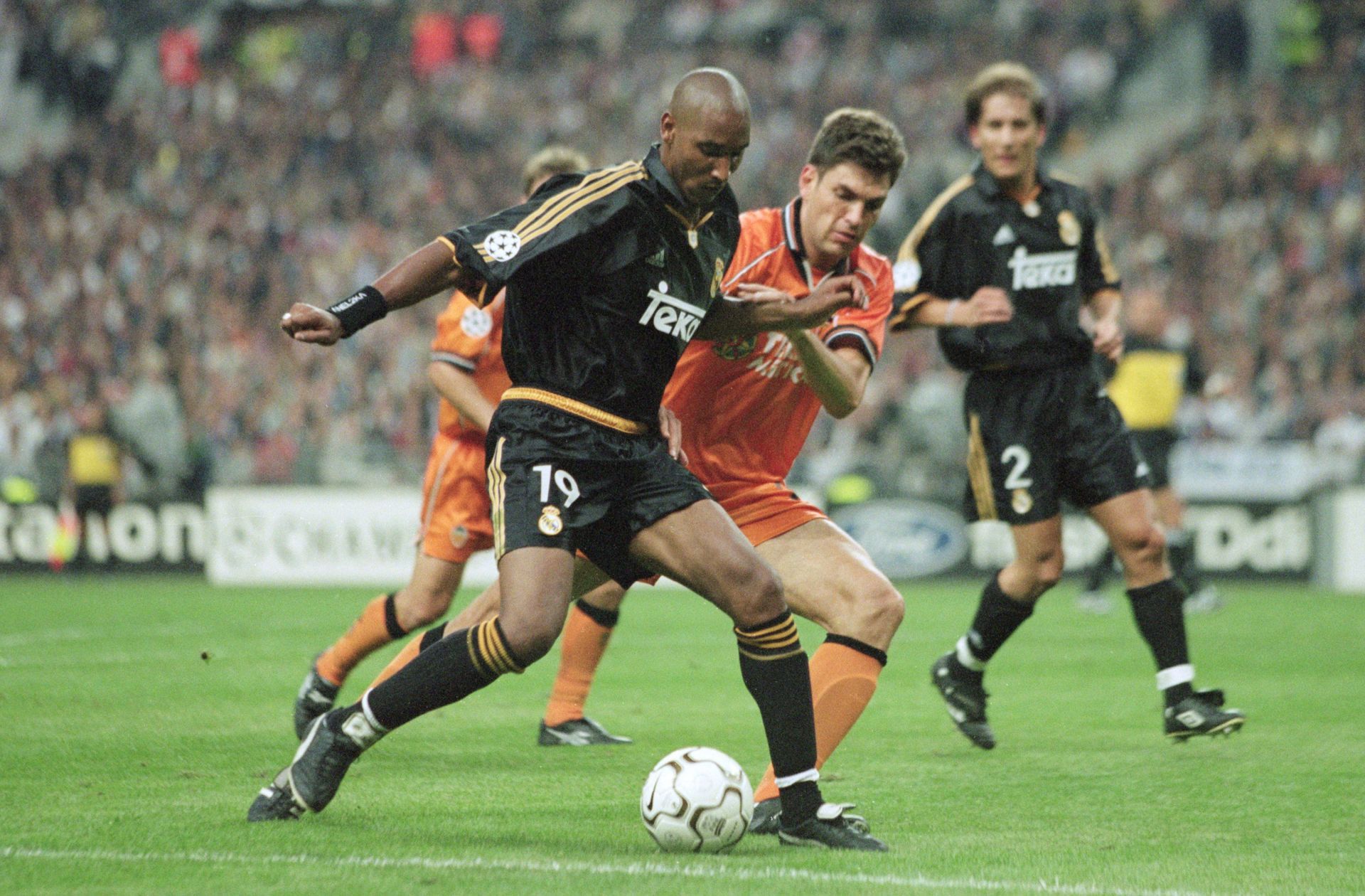 Nicolas Anelka, Mauricio Pellegrino