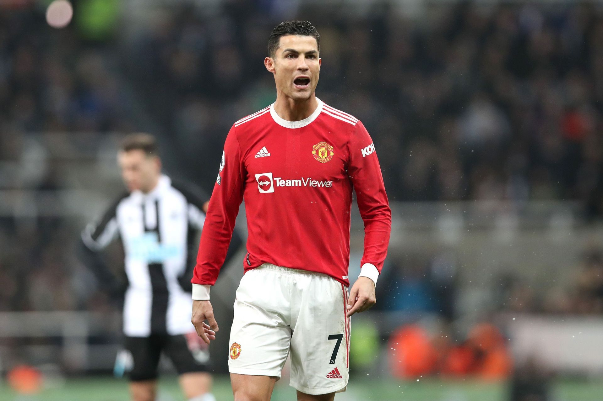 Newcastle United v Manchester United - Premier League