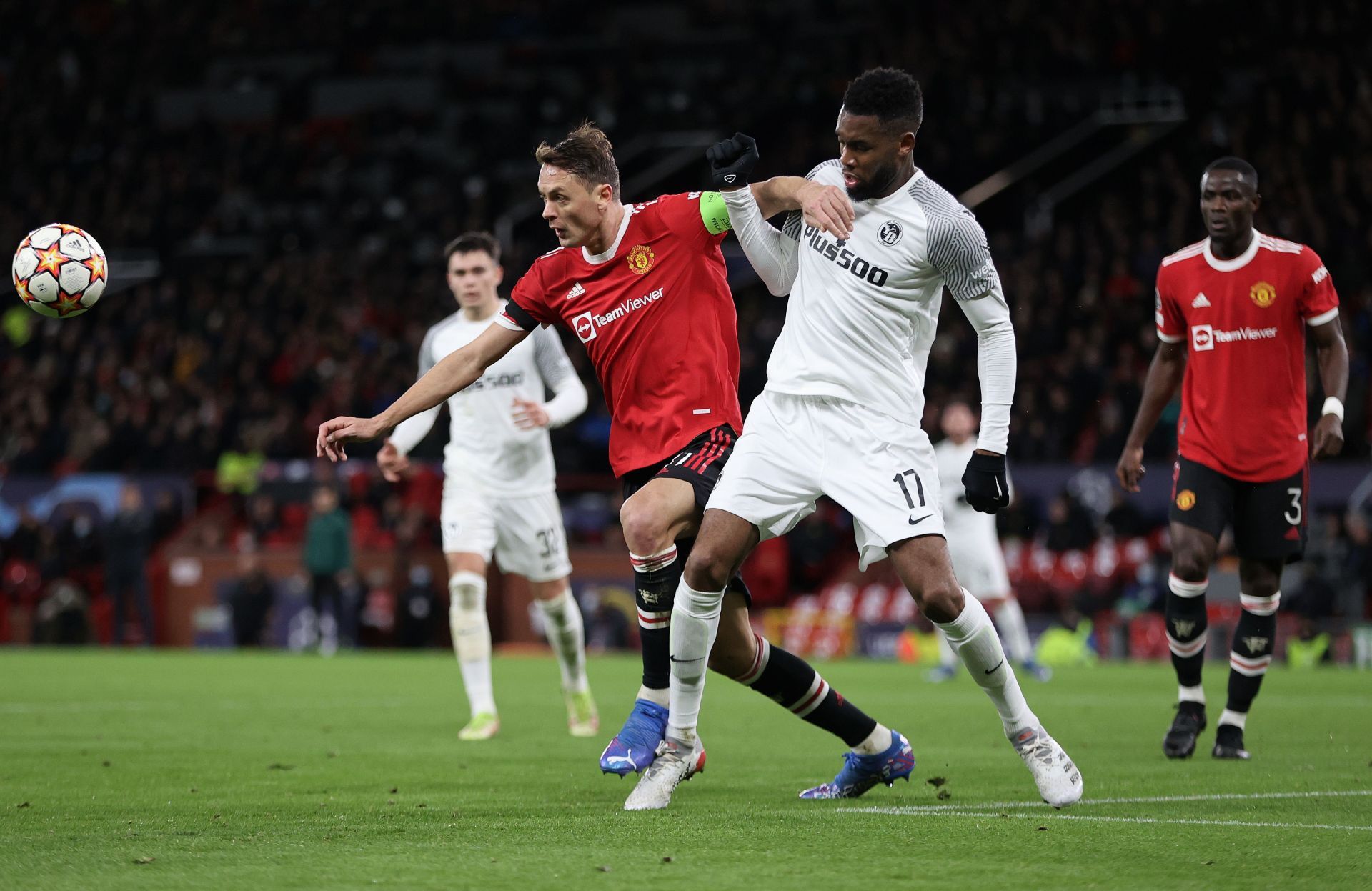 Manchester United v BSC Young Boys: Group F - UEFA Champions League