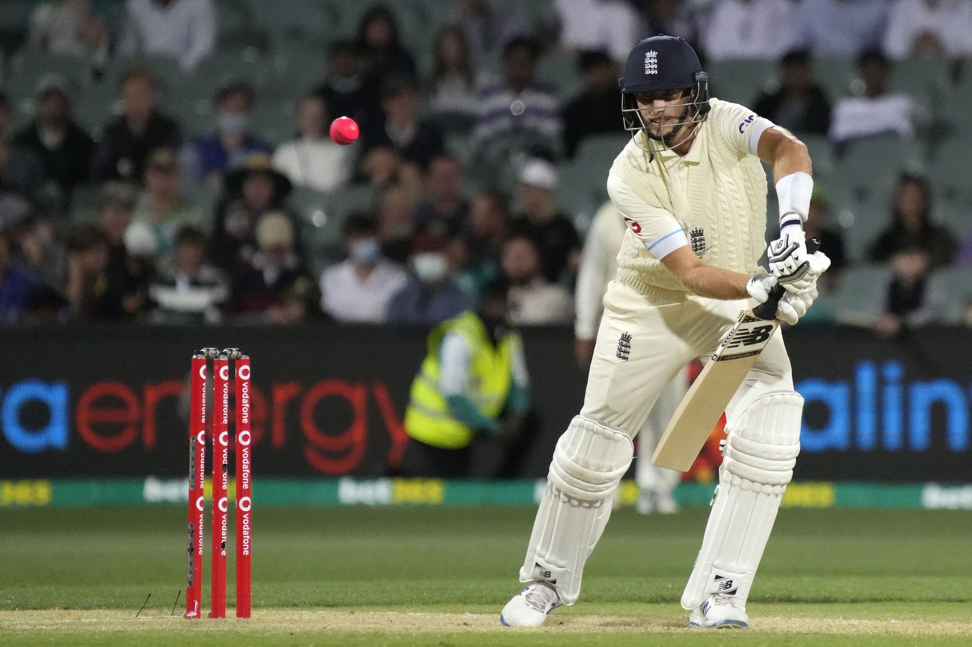 Australia v England - 2nd Test: Day 4