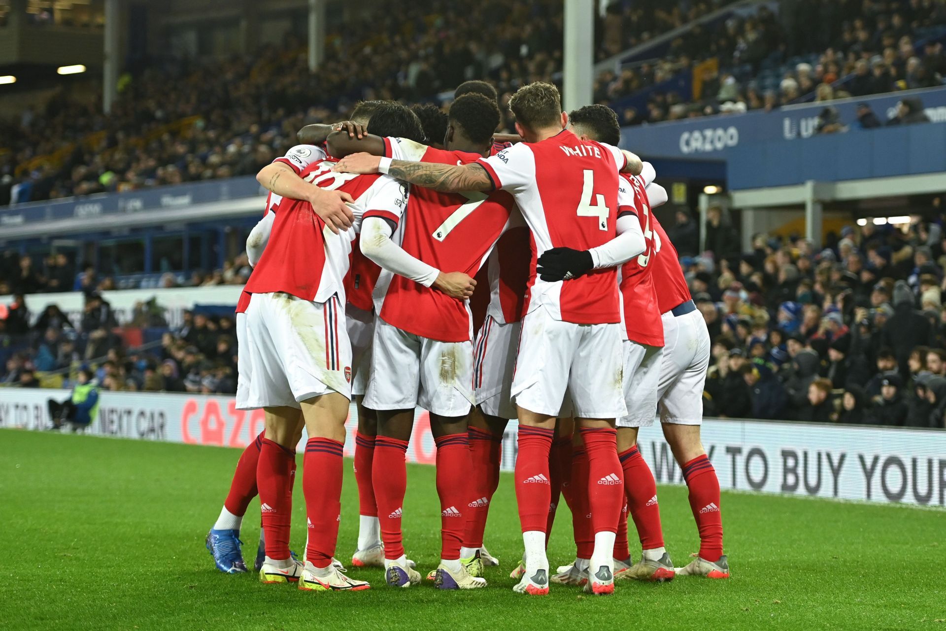 Arsenal suffered a 2-1 defeat to Everton in the Premier League on Monday