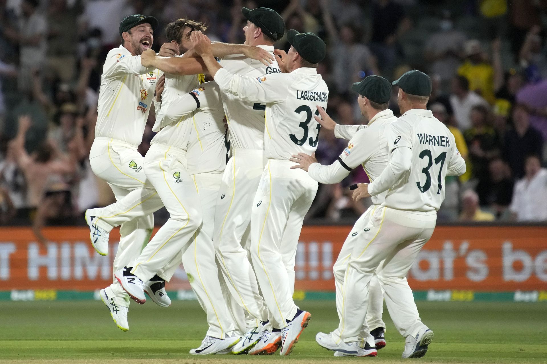 Australia v England - 2nd Test: Day 2