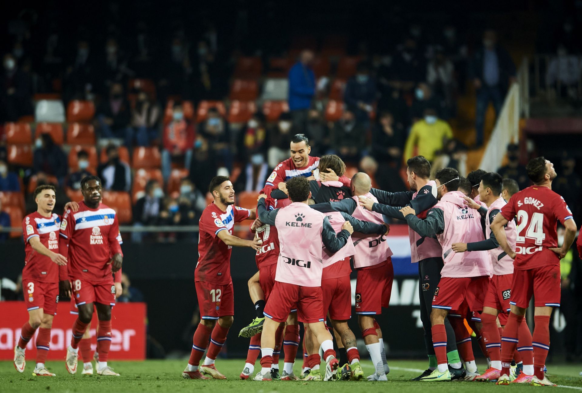 RCD Espanyol will host Elche on Monday - La Liga Santander