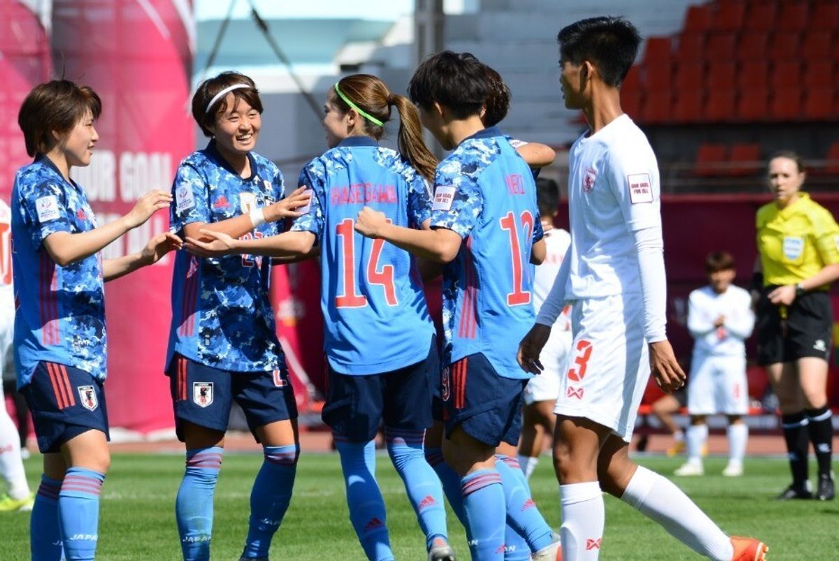 Japan celebrate Yui Hasegawa&#039;s second goal of the game. (Image: AFC)