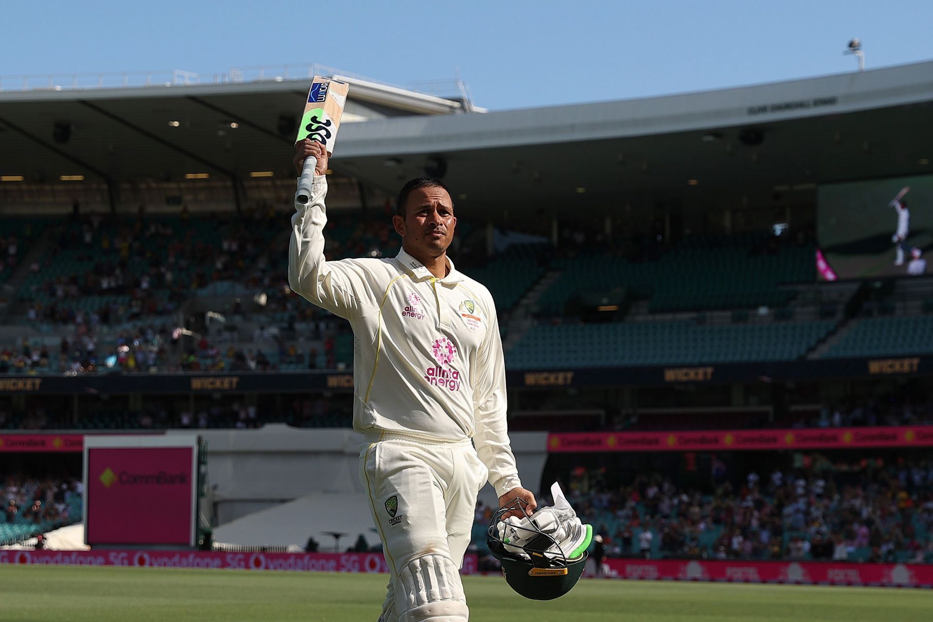 Australia v England - 4th Test: Day 4