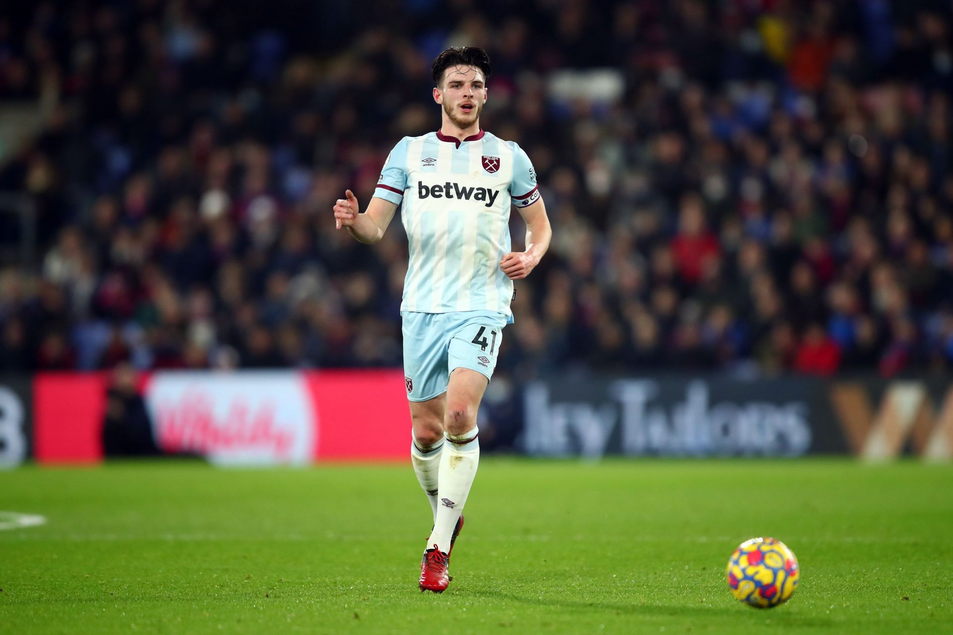 Chelsea have received a blow in their pursuit of Declan Rice.