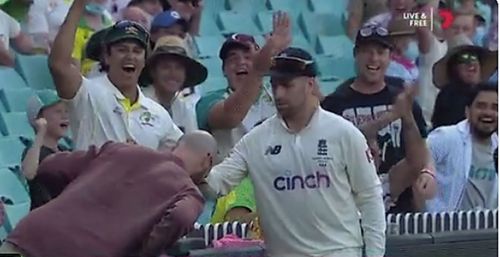 England spinner Jack Leach gave an autograph on a fan's head at the Sydney Cricket Ground (Credit: Cricket Australia)