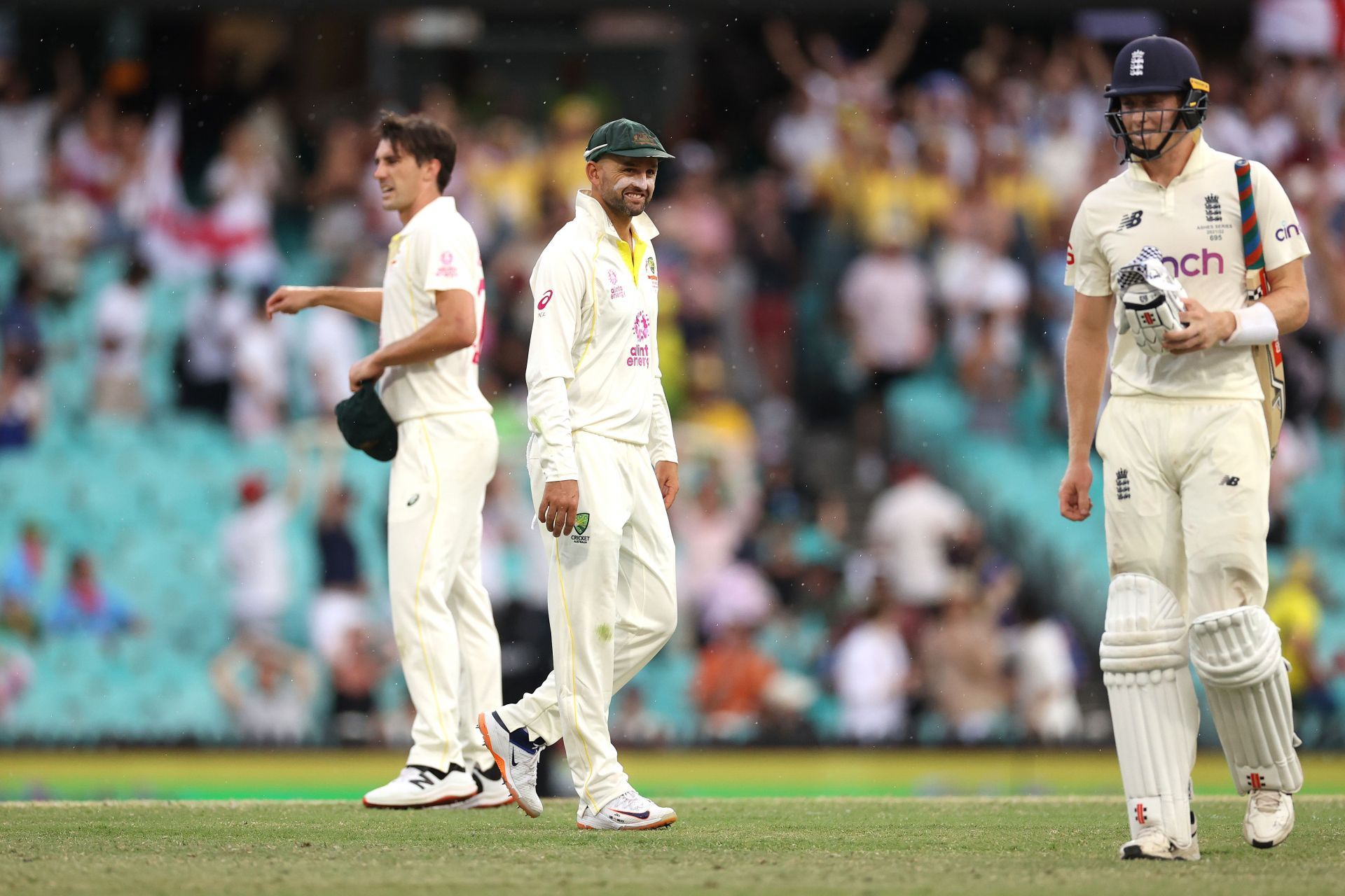 Australia v England - 4th Test: Day 4