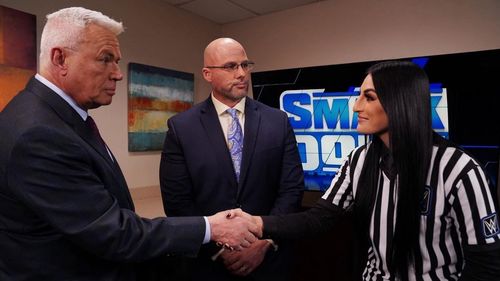 Eric Bischoff 'had a blast' on WWE SmackDown