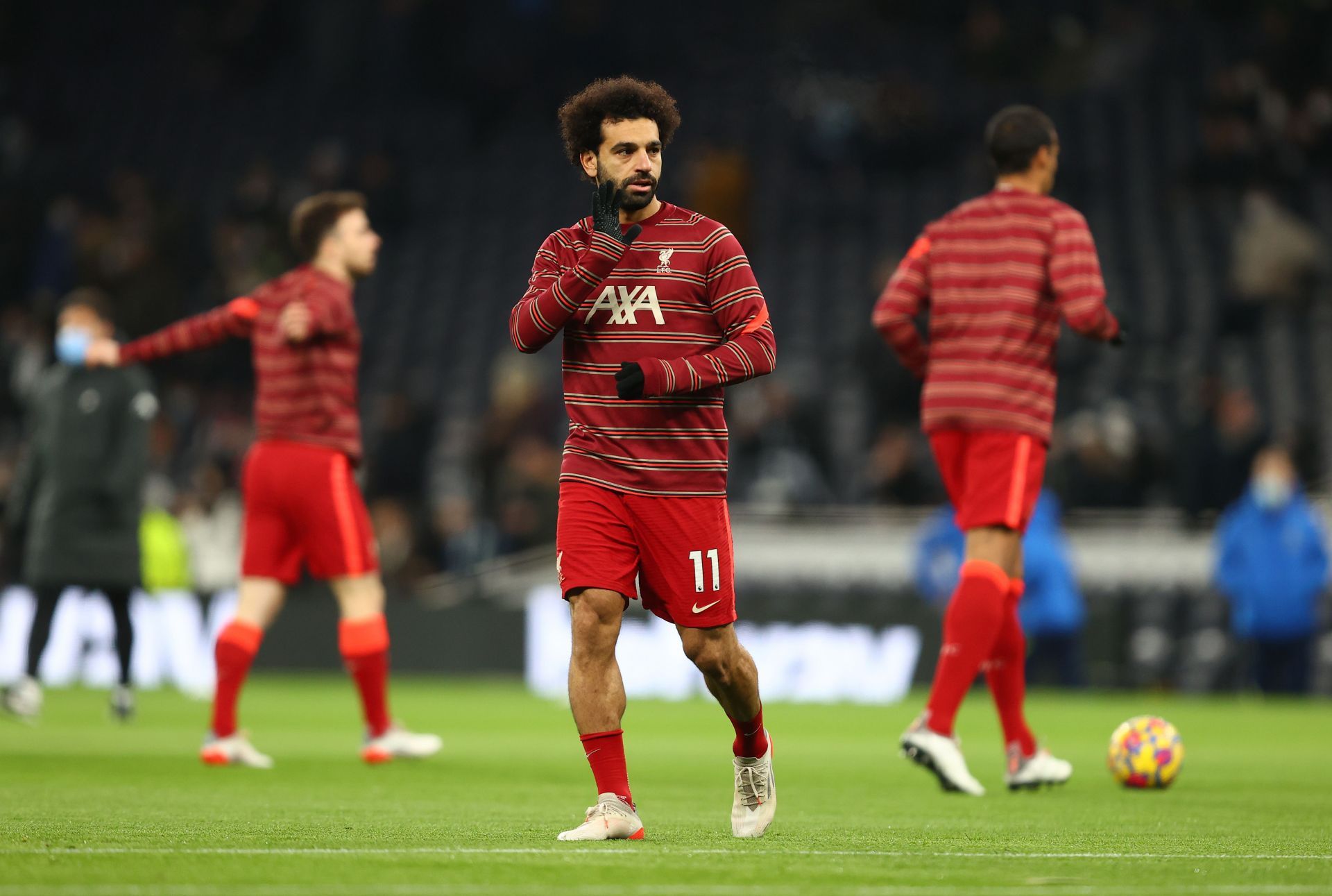Barcelona have identified Mohamed Salah as an alternative to Erling Haaland.