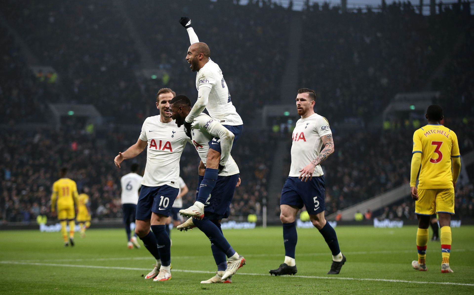 Tottenham Hotspur v Crystal Palace - Premier League