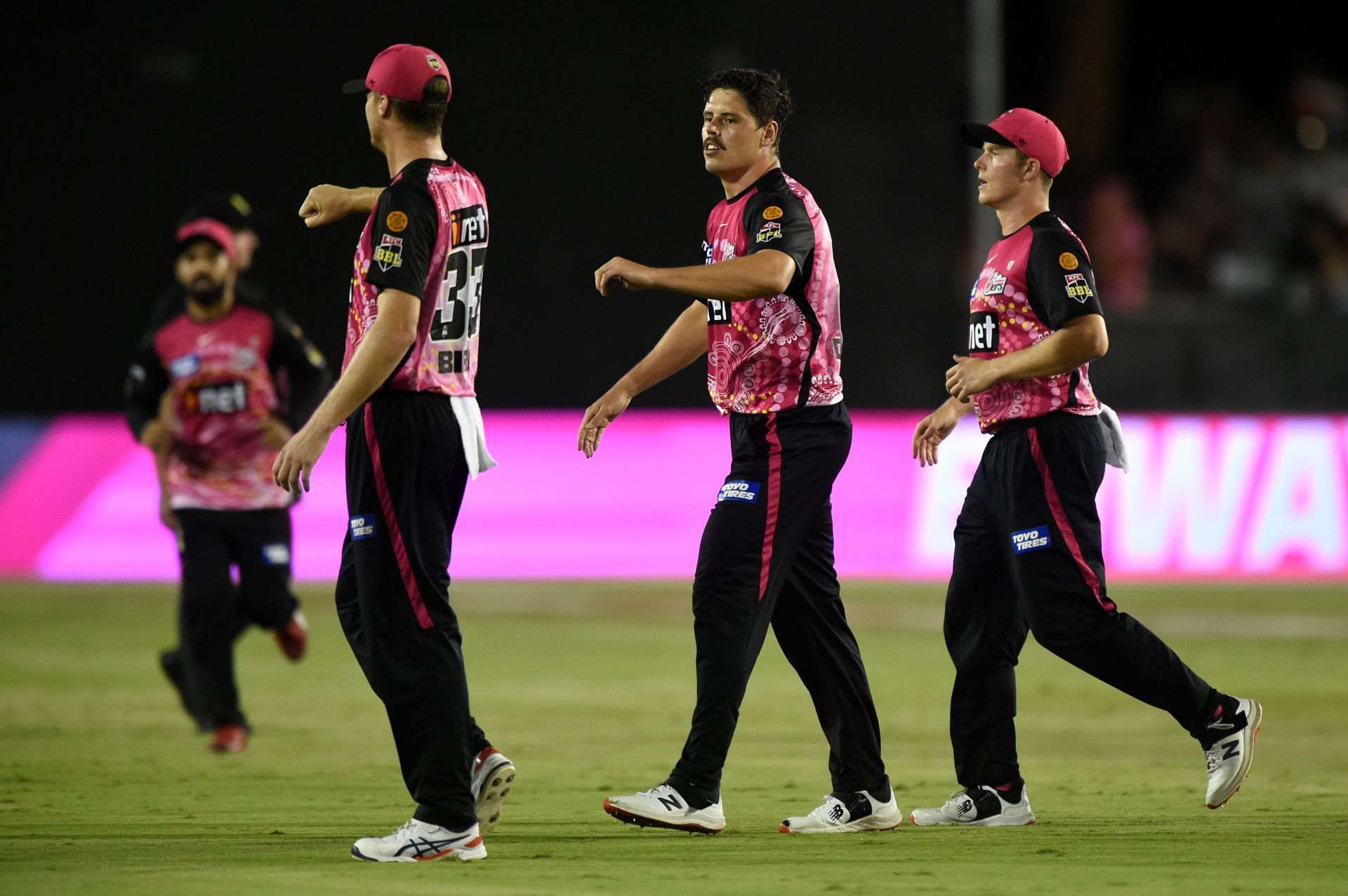 BBL - Sydney Sixers v Perth Scorchers