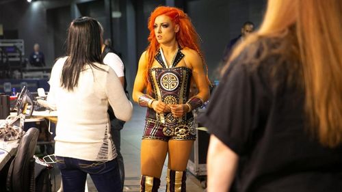 Becky Lynch feels Beth Phoenix is dodging her.