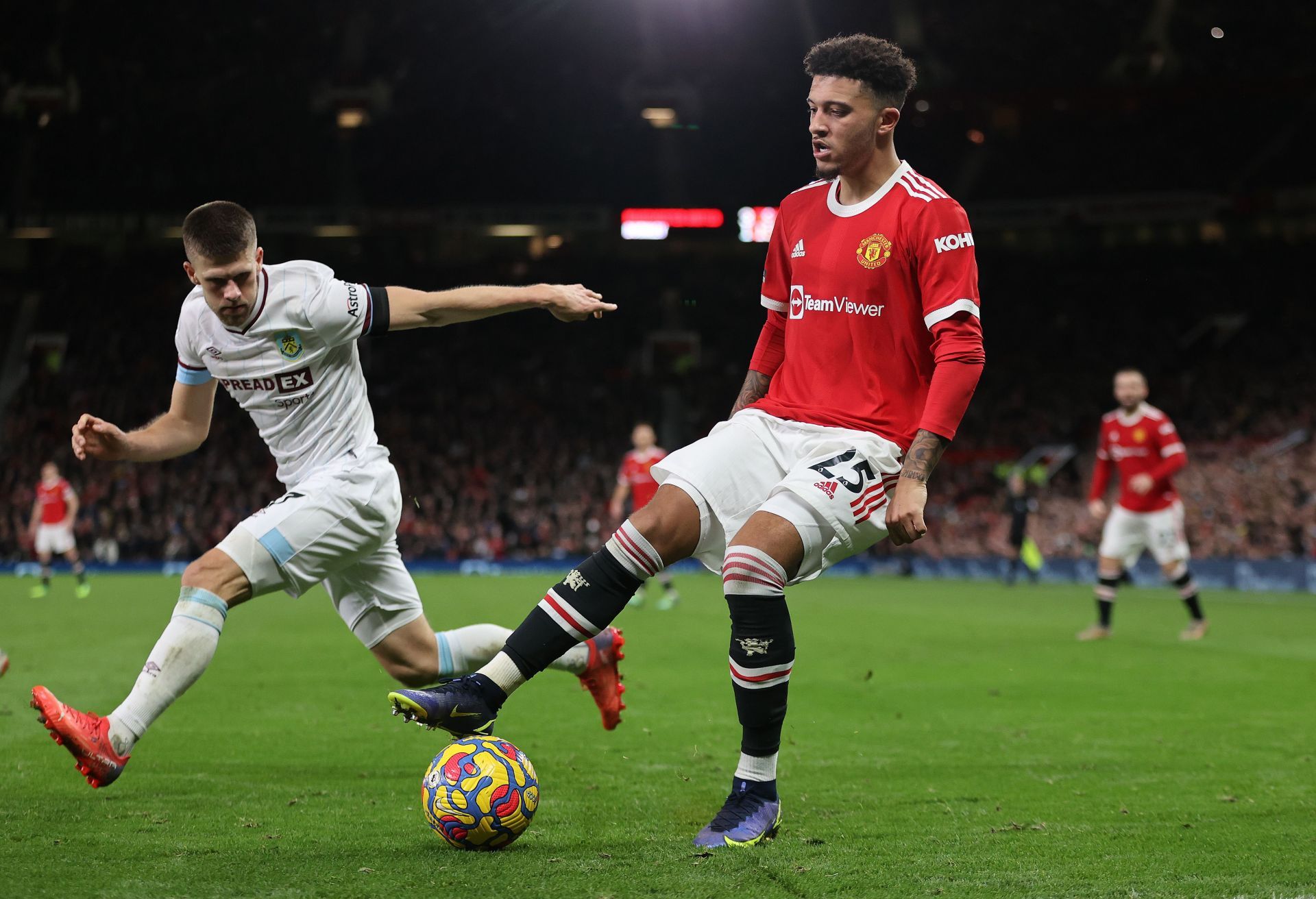 Manchester United v Burnley - Premier League