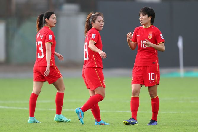 Wang Shuang and Wang Shanshan on target against Iran to drive China to the knockouts | AFC Women's Asian Cup 2022