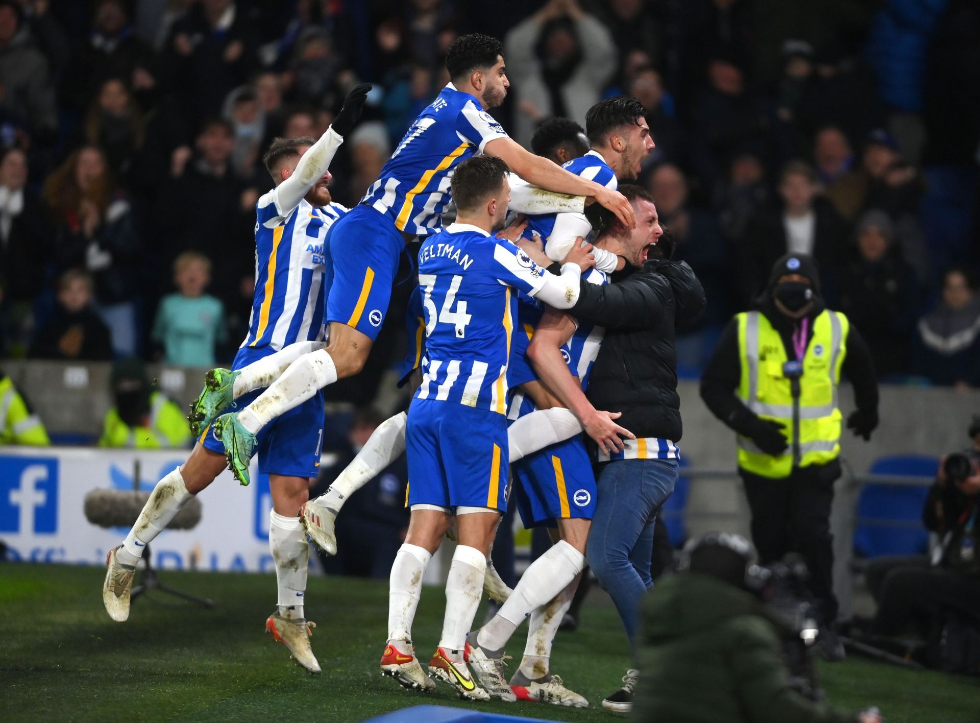 Brighton &amp; Hove Albion v Chelsea - Premier League