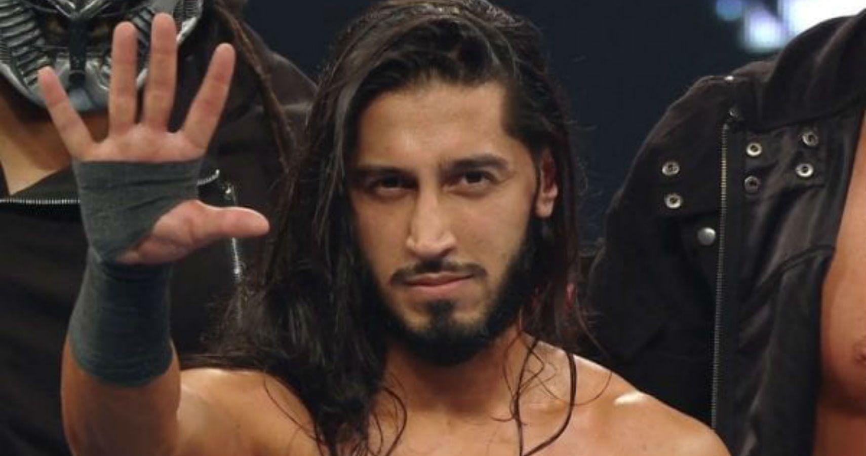 There appears to be a standoff between Mustafa Ali and WWE