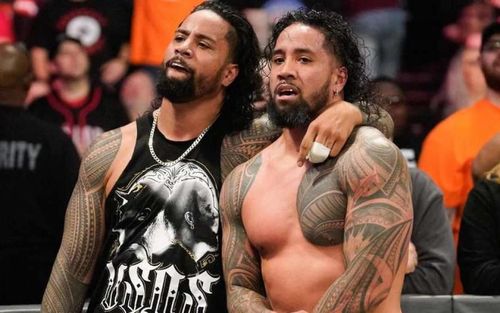 SmackDown Tag Team Champions The Usos