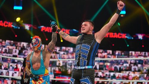 Rey Mysterio and Dominik will enter the 2022 Men's Rumble match