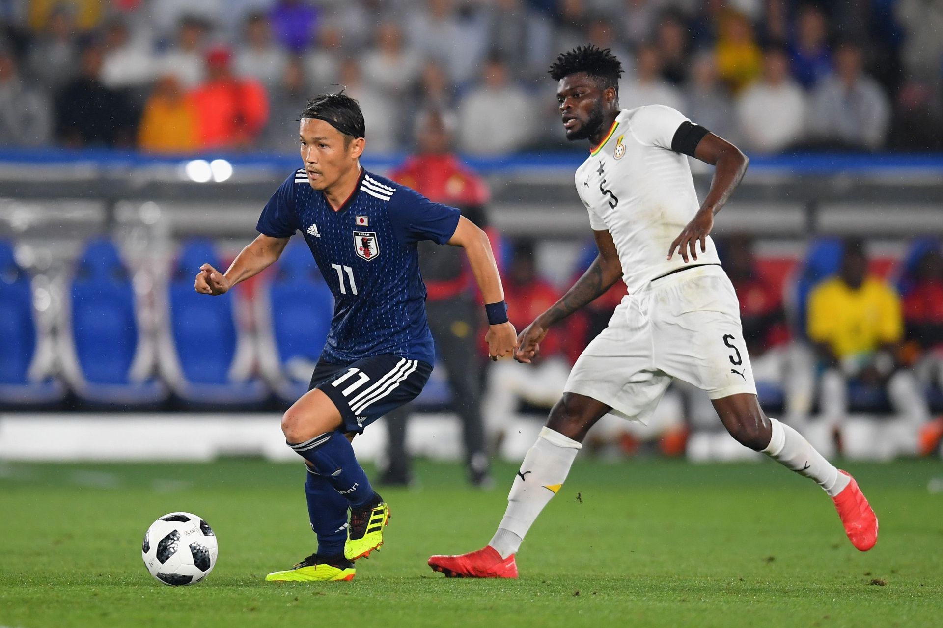 Thomas Partey in action for Ghana in a friendly match against Japan