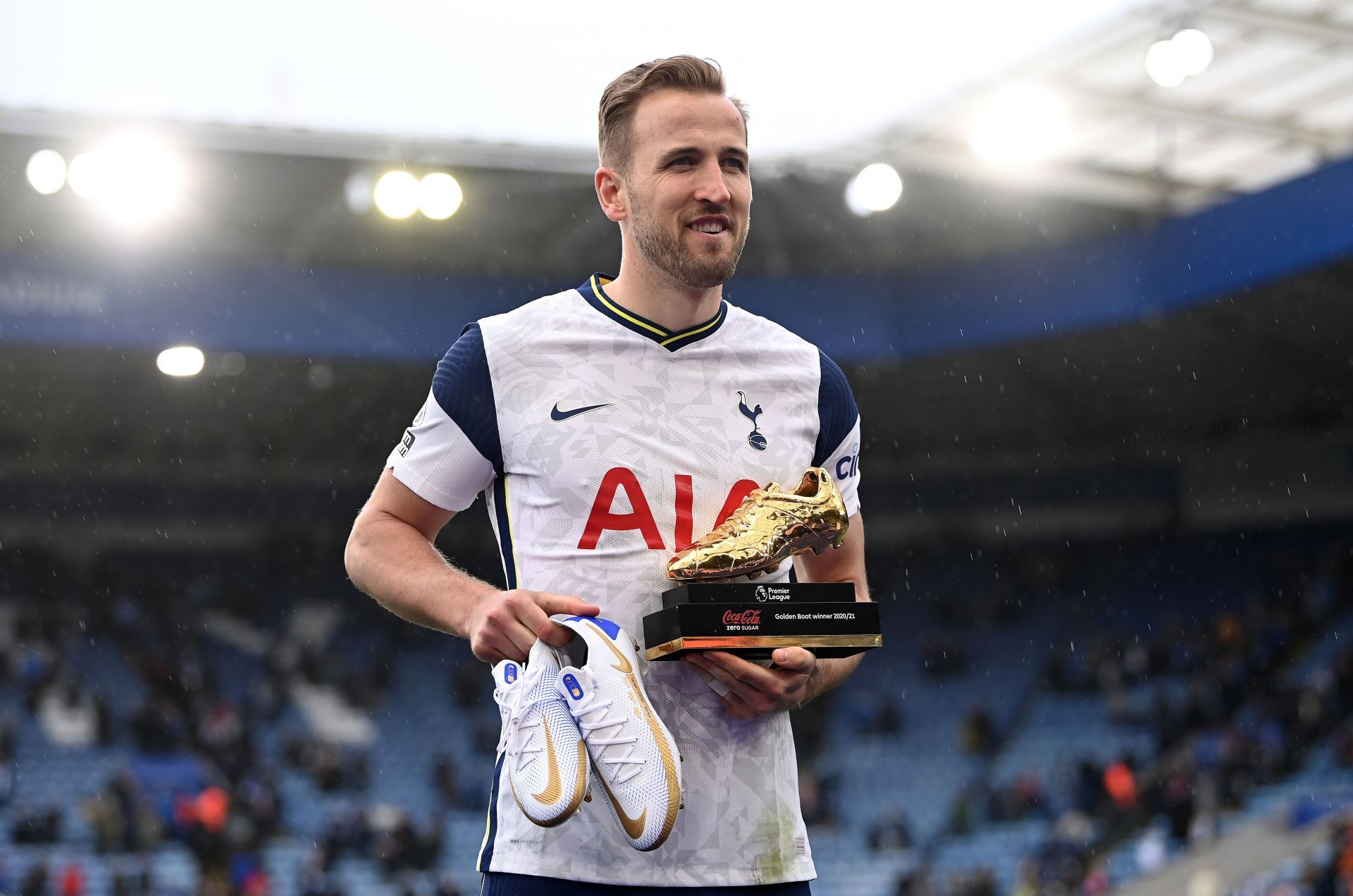 Harry Kane with the Golden Boot after a win over Leicester City