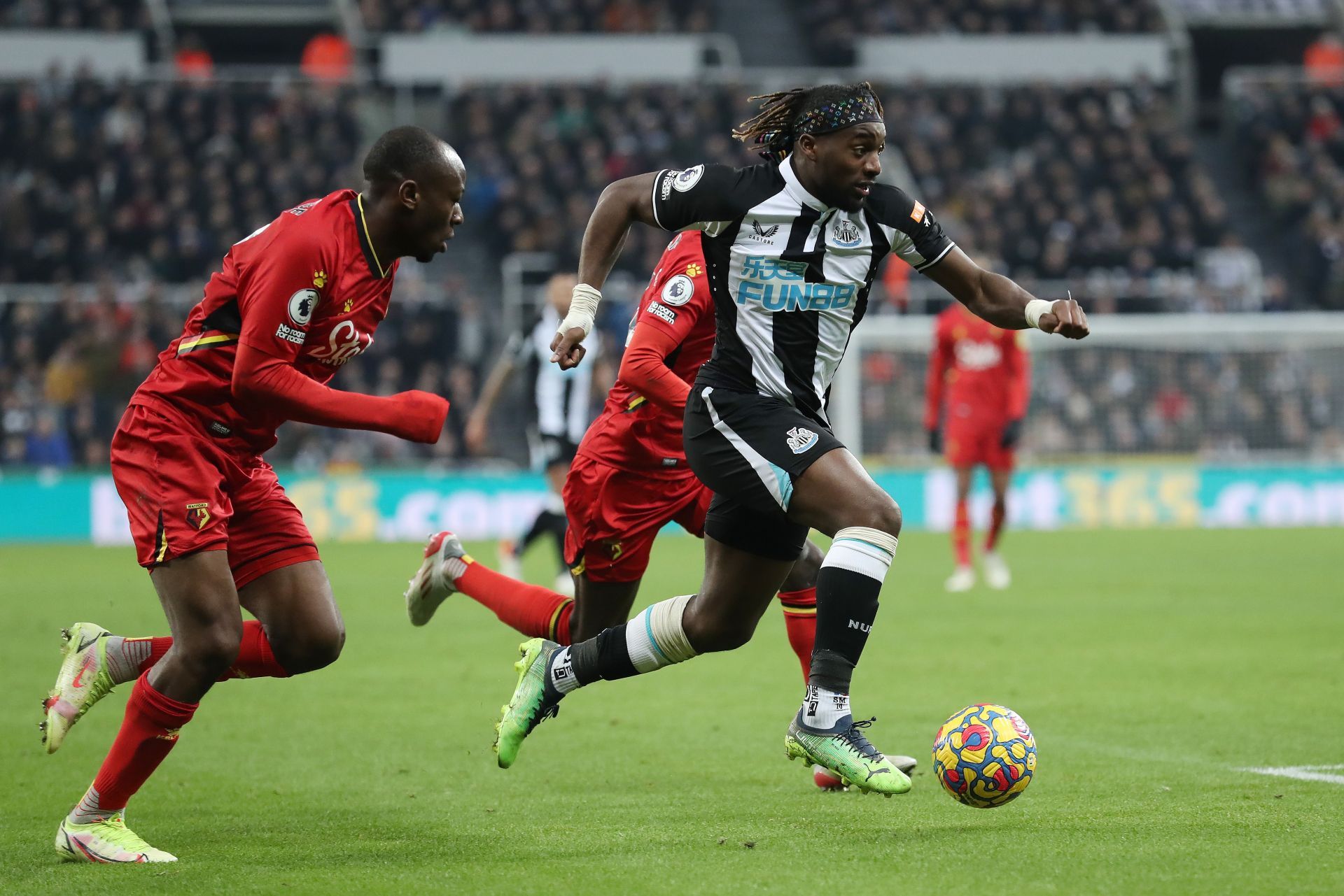 A pairing of Allan Saint-Maximin and Ousmane Dembele could be terrifying.