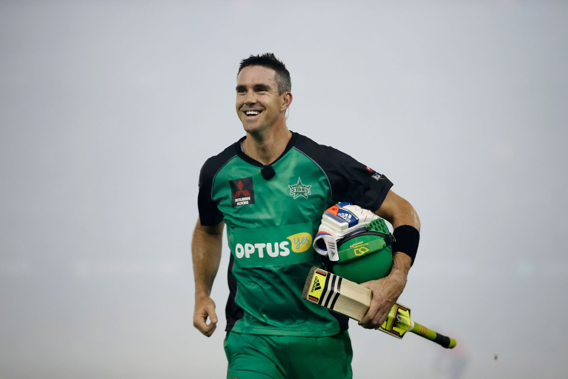 Kevin Pietersen will be seen leading the World Giants side.