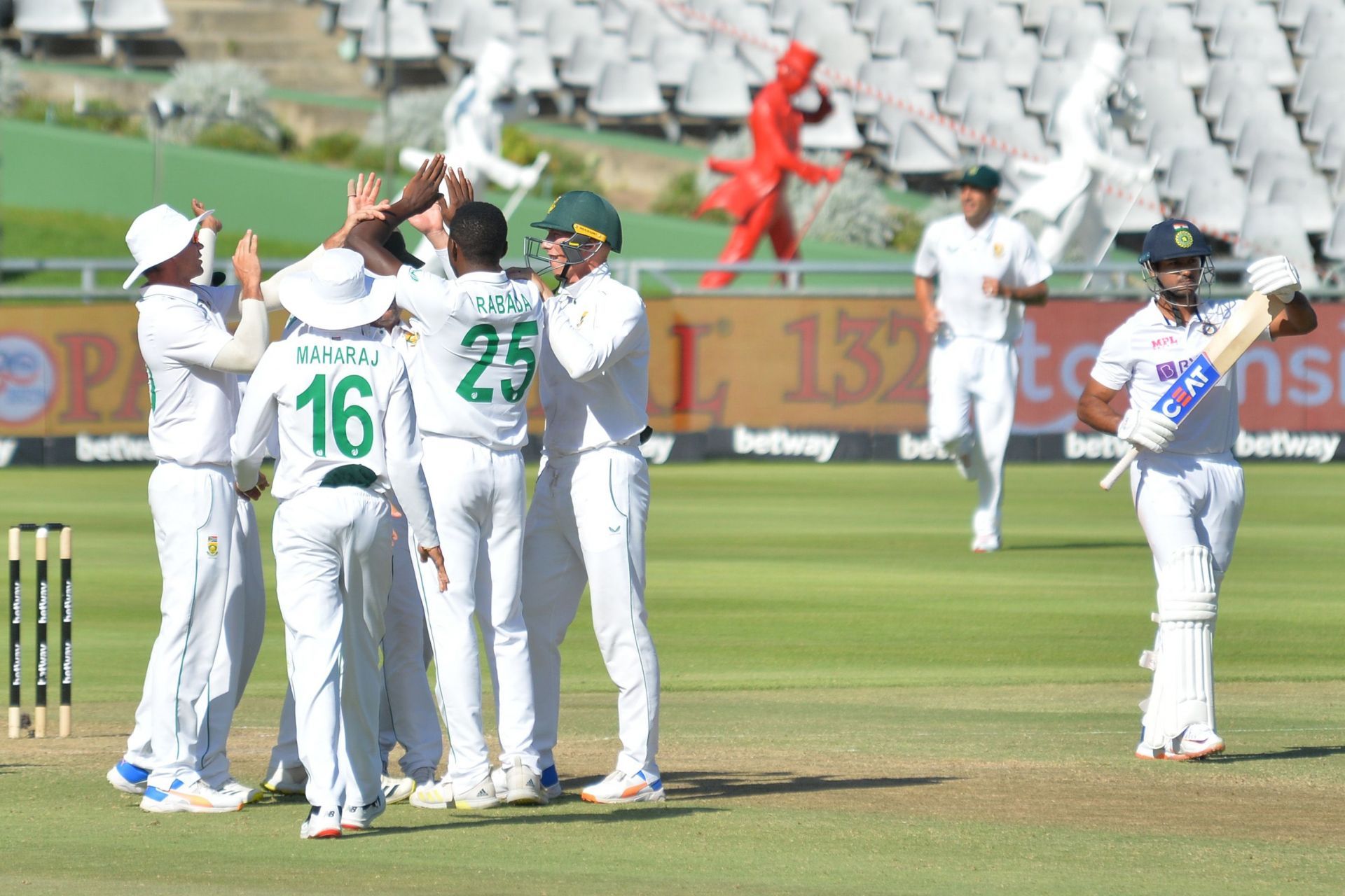 South Africa v India - 3rd Test Day 2