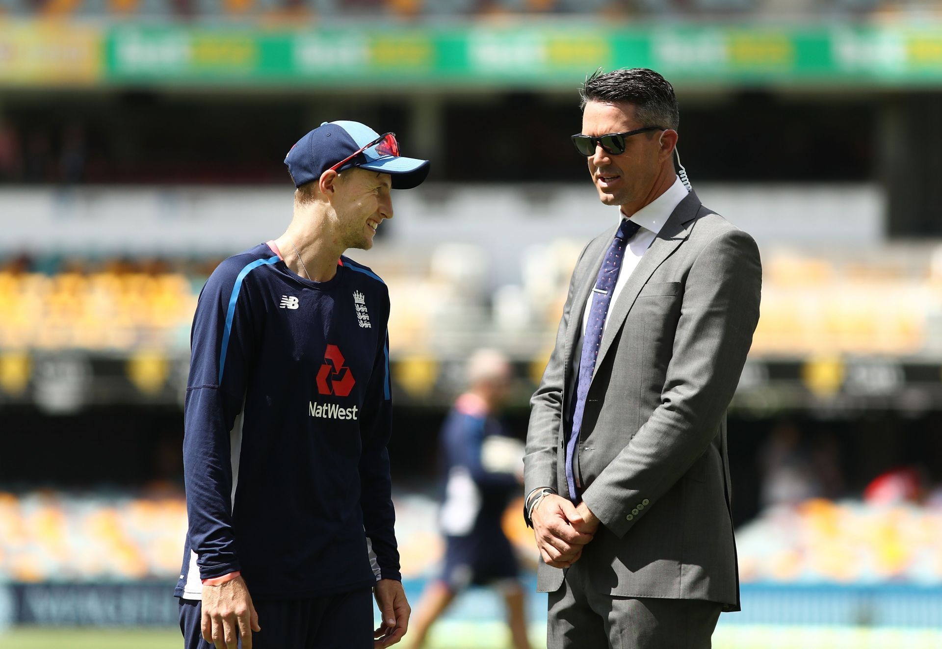 Joe Root(L) and Kevin Pietersen(R) Getty Images