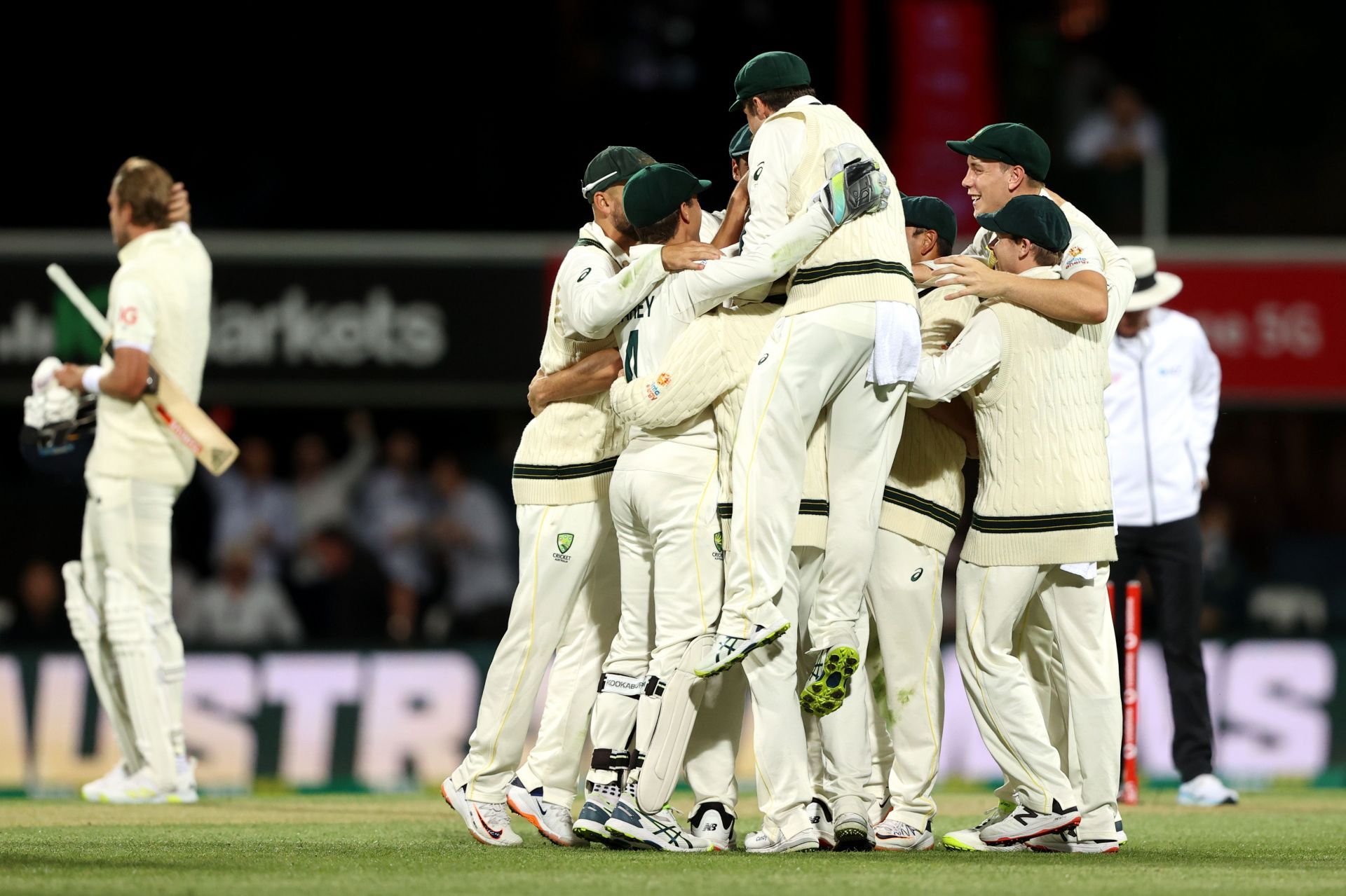 Australia v England - 5th Test: Day 3