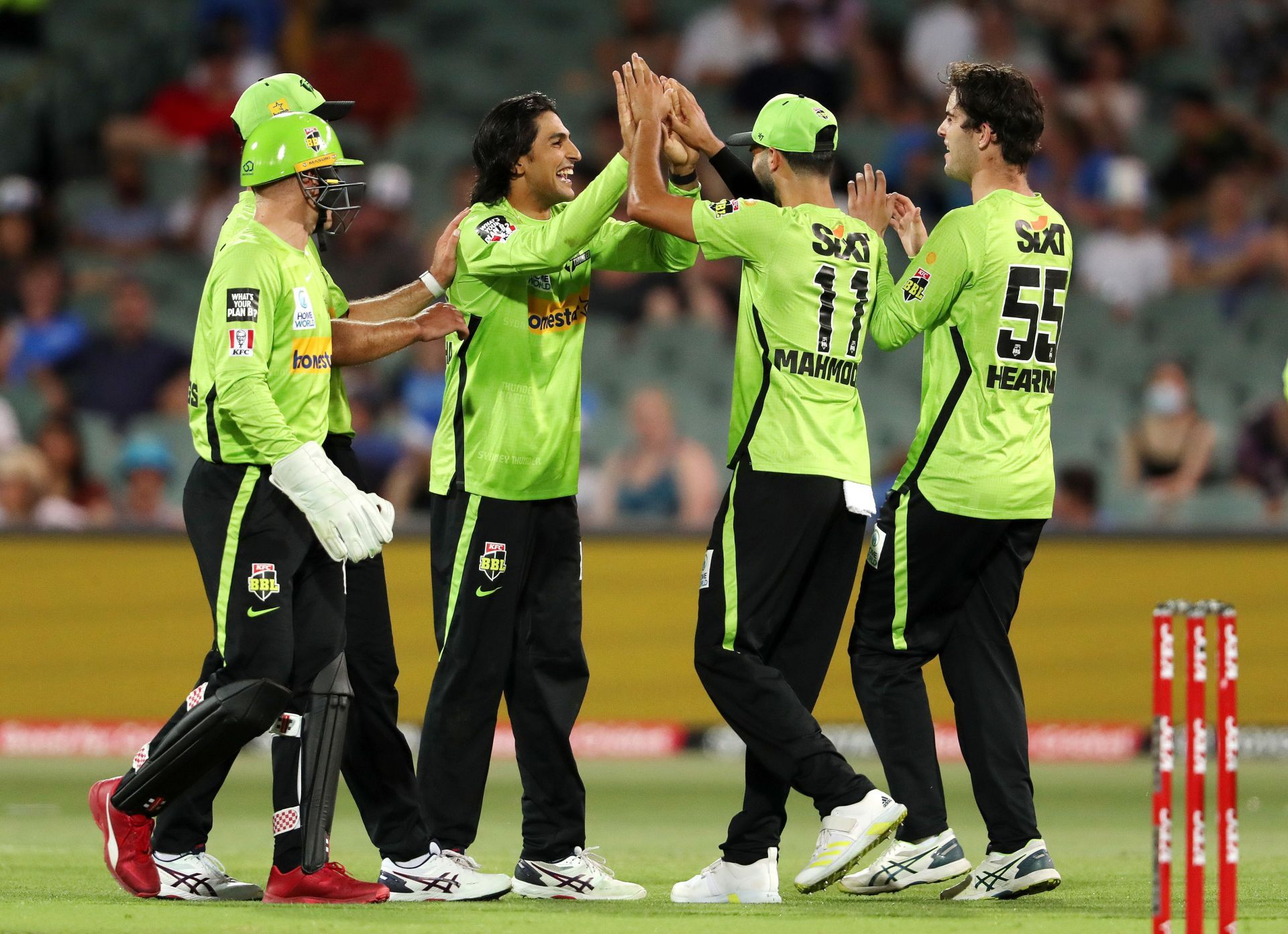 BBL - Adelaide Strikers v Sydney Thunder