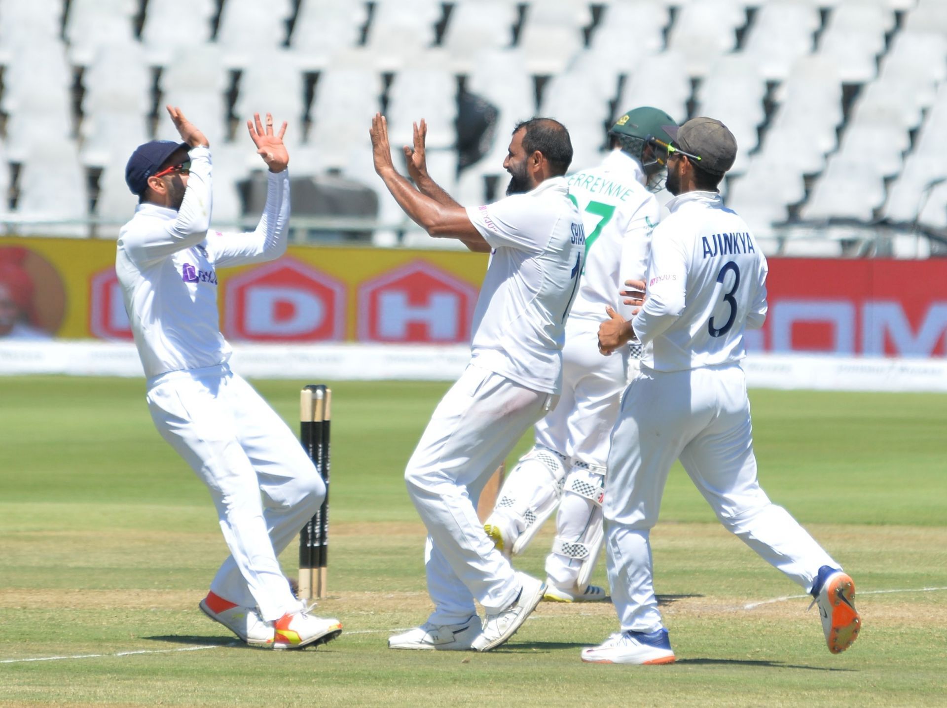 South Africa v India - 3rd Test Day 2