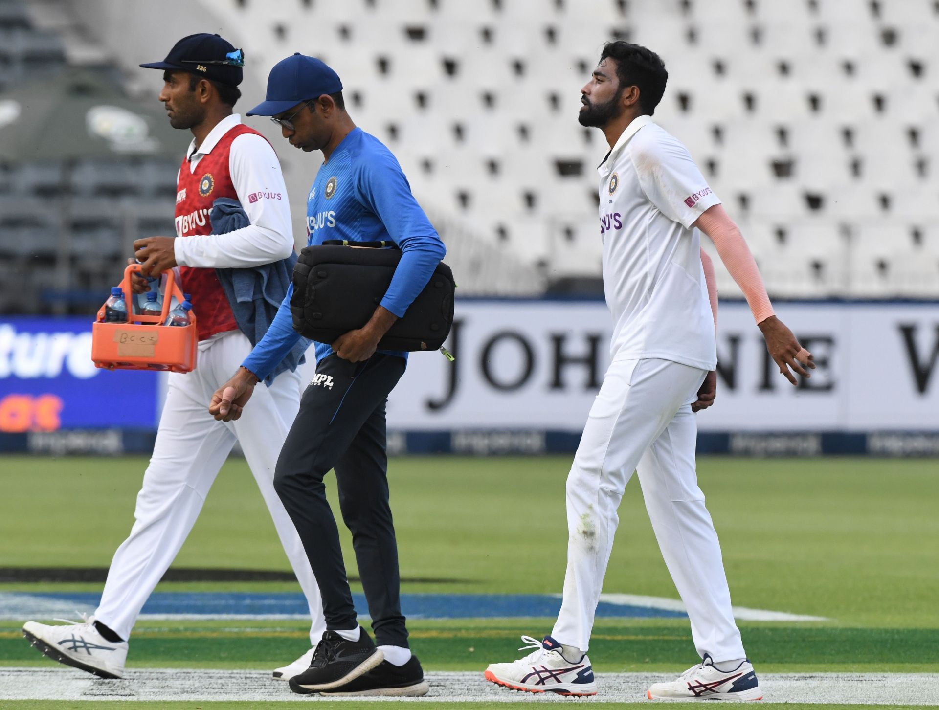 Aakash Chopra acknowledged that Mohammed Siraj's injury did cause a problem