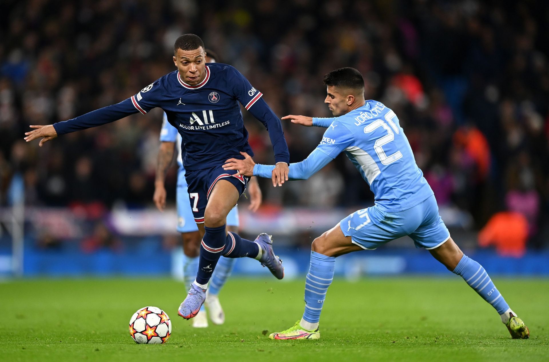 Manchester City v Paris Saint-Germain: Group A - UEFA Champions League