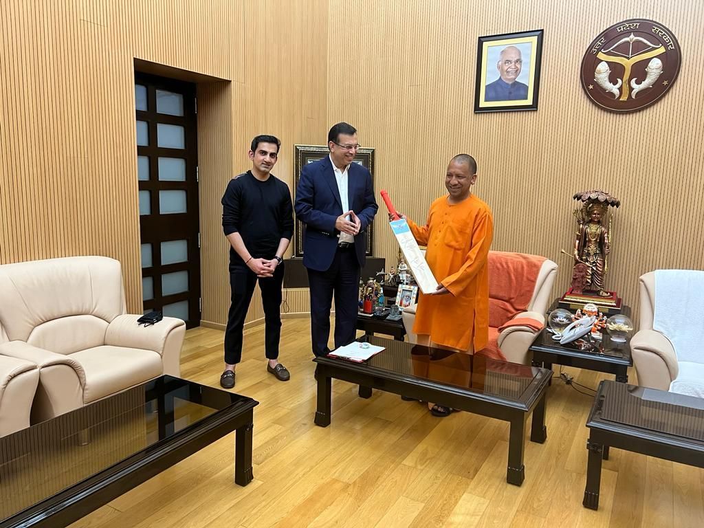 Lucknow SuperGiants co-owner Sanjeev Goenka and mentor Gautam Gambhir with the Honourable UP CM Yogi Adityanath [Image- Twitter]