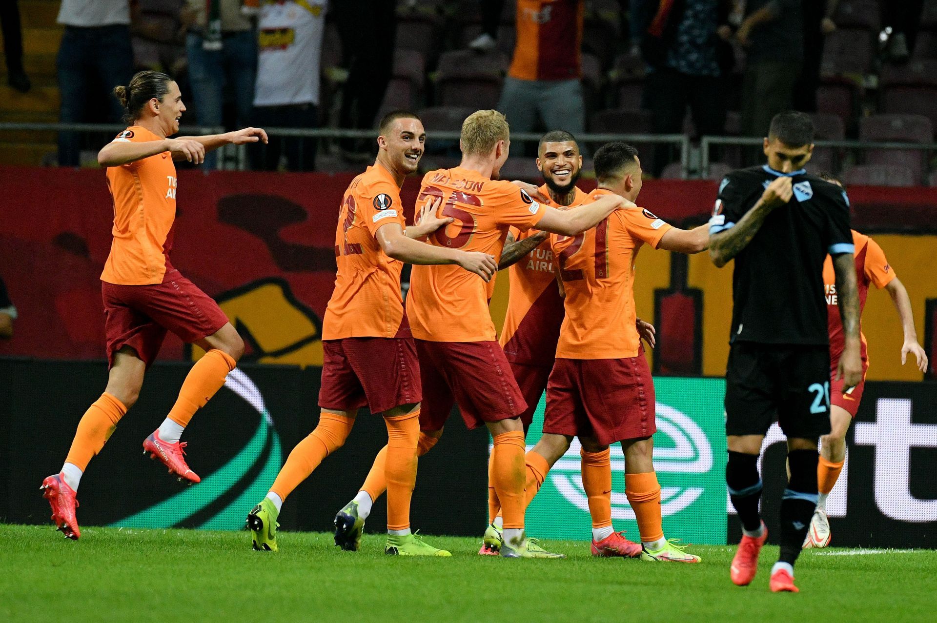 Galatasaray will face Alanyaspor on Sunday