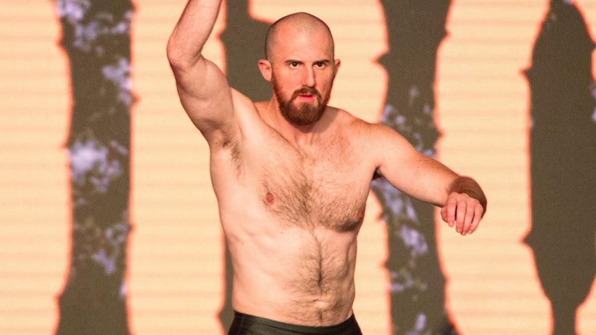 Oney Lorcan has returned to the ring